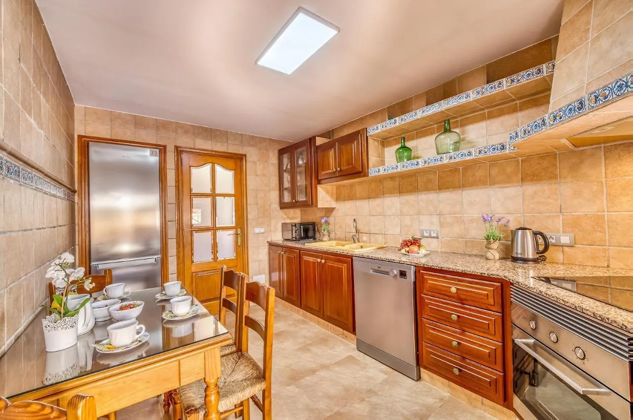 Holiday home Ideal Property Mallorca - Villa Pintor Port de Pollenca